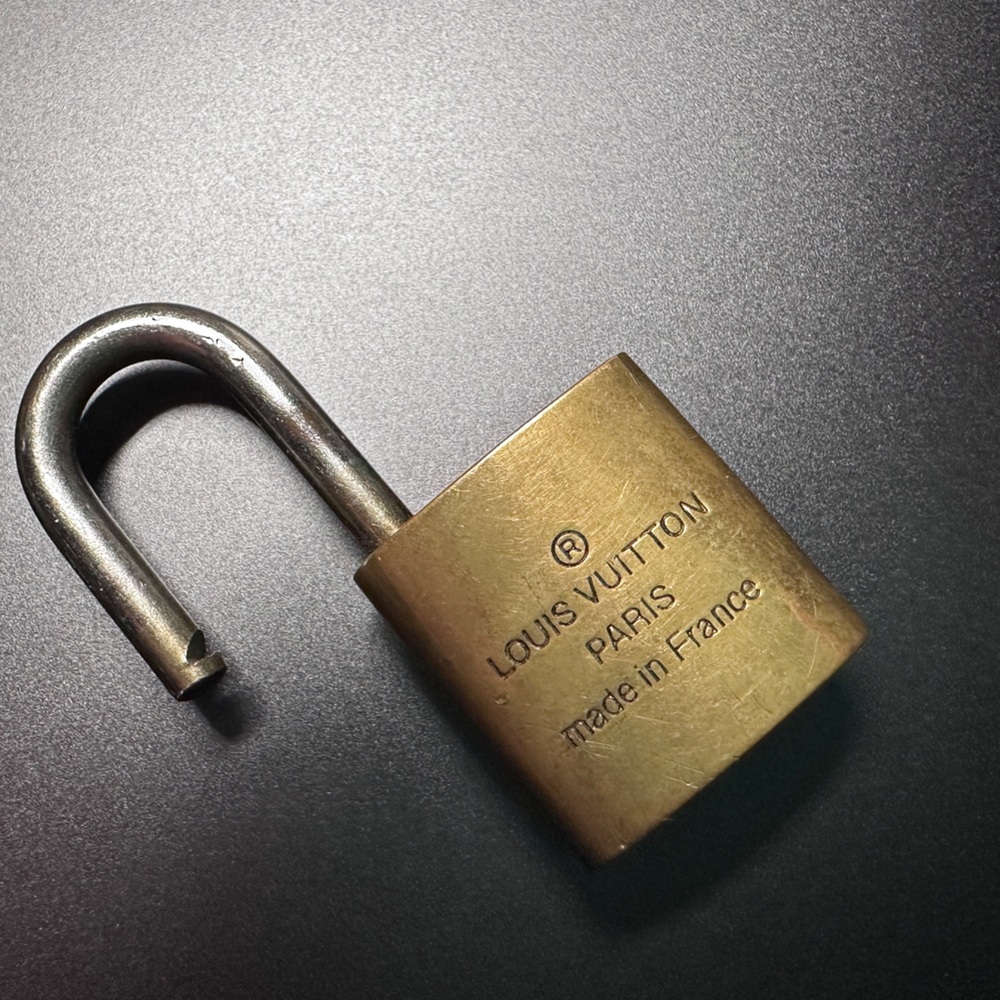 Looking for a LV Brass Key for a #318 Lock